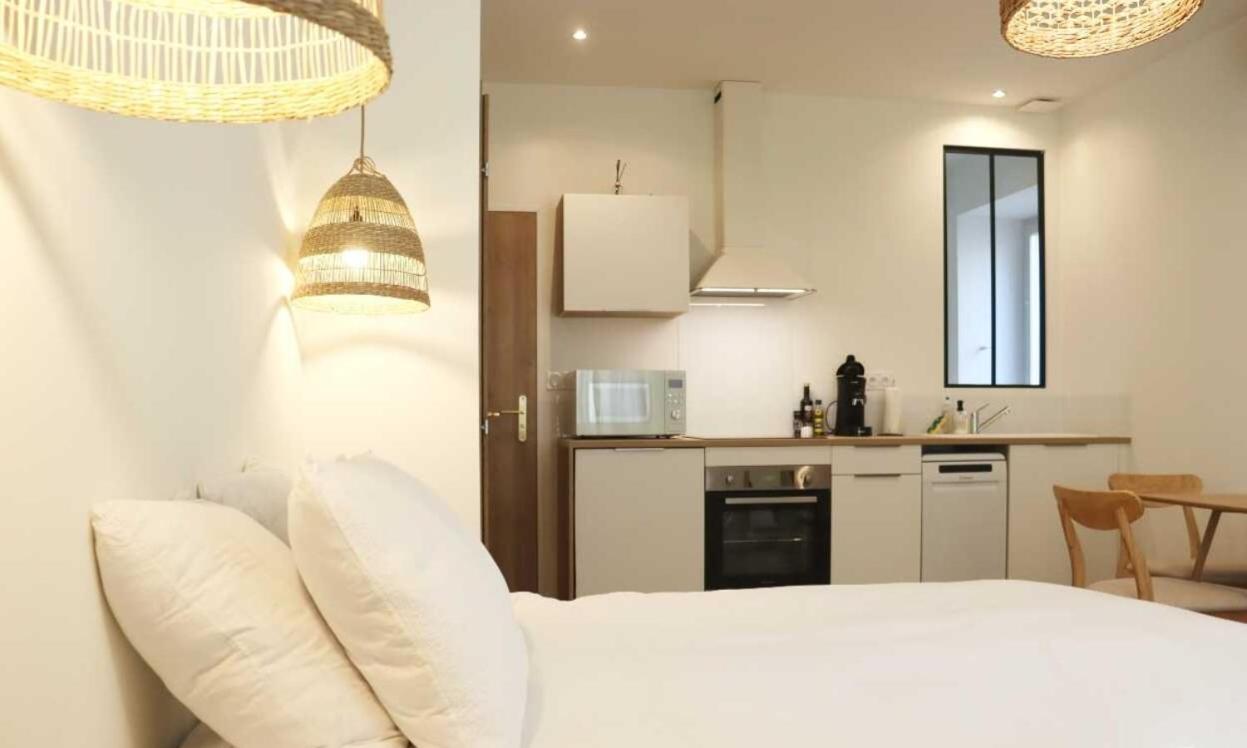 En Plein Coeur De L'hermitage Apartment *